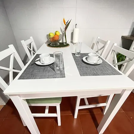 Casa Gouveia بيت للعطل *