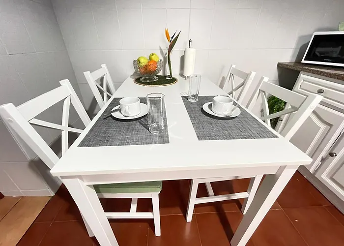 Casa Gouveia بيت للعطل *