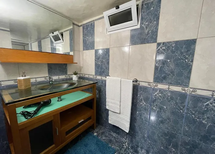 Casa Gouveia بيت للعطل